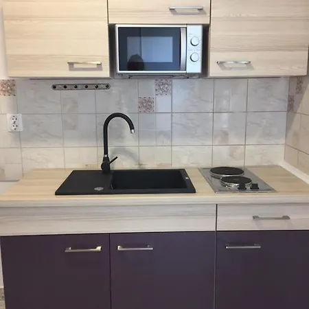 One-bedroom Apartment, Wifi, Airco, Parking, Washing Machine, Grill