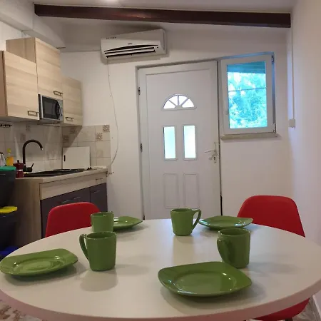 Apartment One-bedroom Apartment, Wifi, Airco, Parking, Washing Machine, Grill *